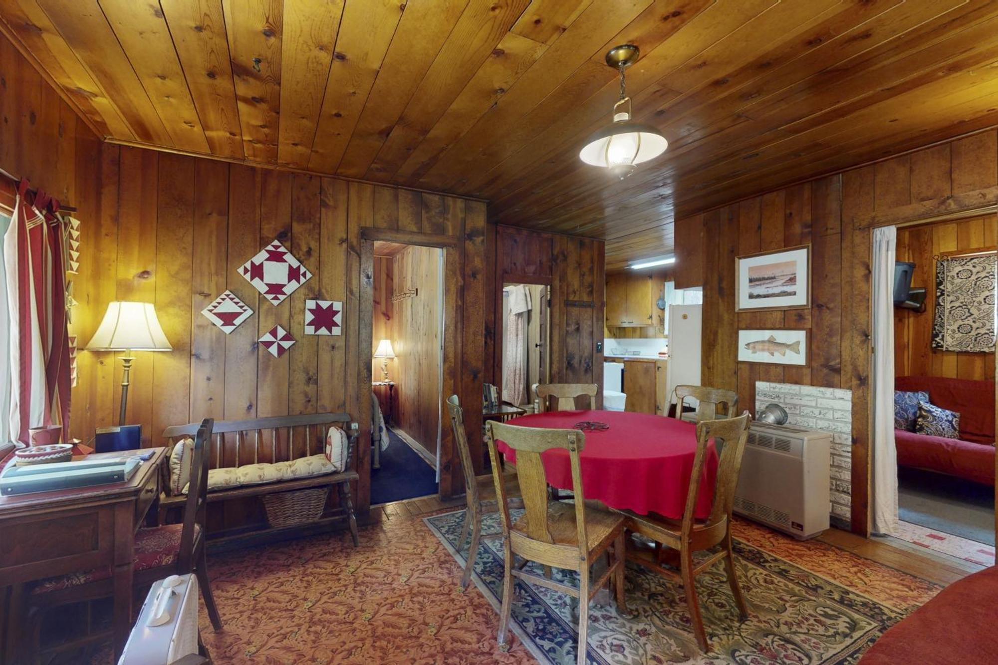 Pine Cone Cottage Joseph Bagian luar foto